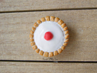 Cherry Bakewell Pie Charm - SweetsOfMyOwn